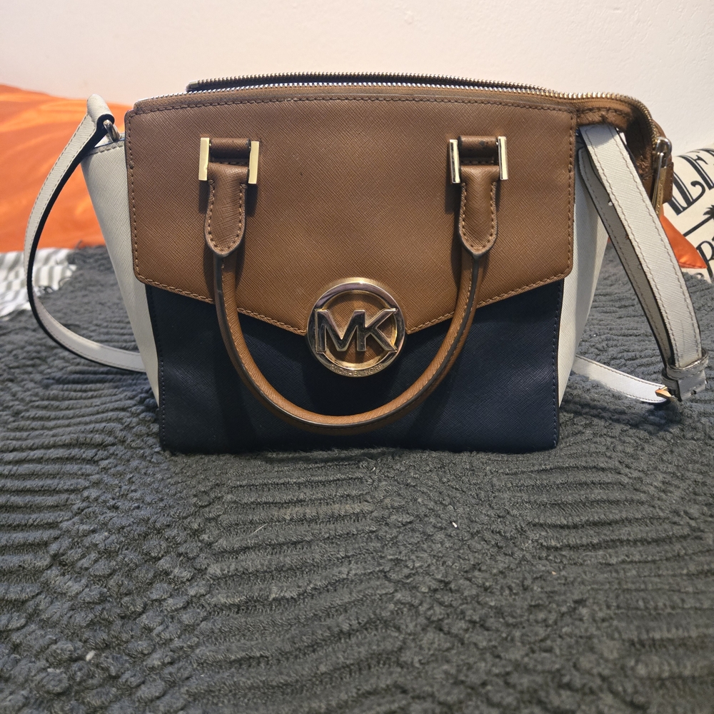 Authentic Michael Kors Tri Color‎ Women's Bag
